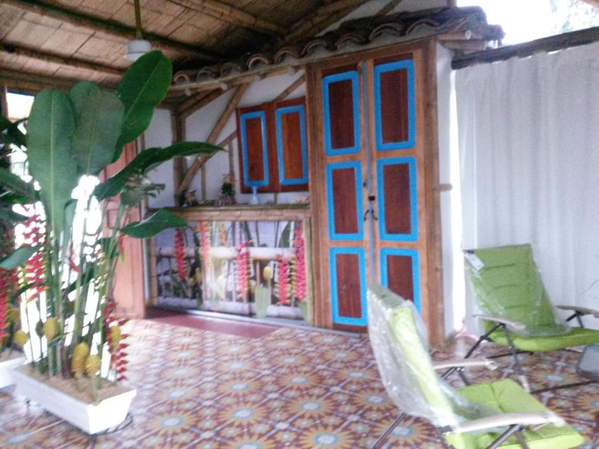Вилла Hacienda Guayabal Чинчина Экстерьер фото